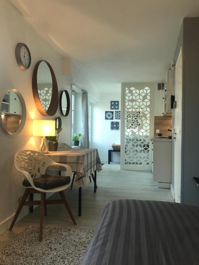 لوفييه Maison Quatre Freres المظهر الخارجي الصورة